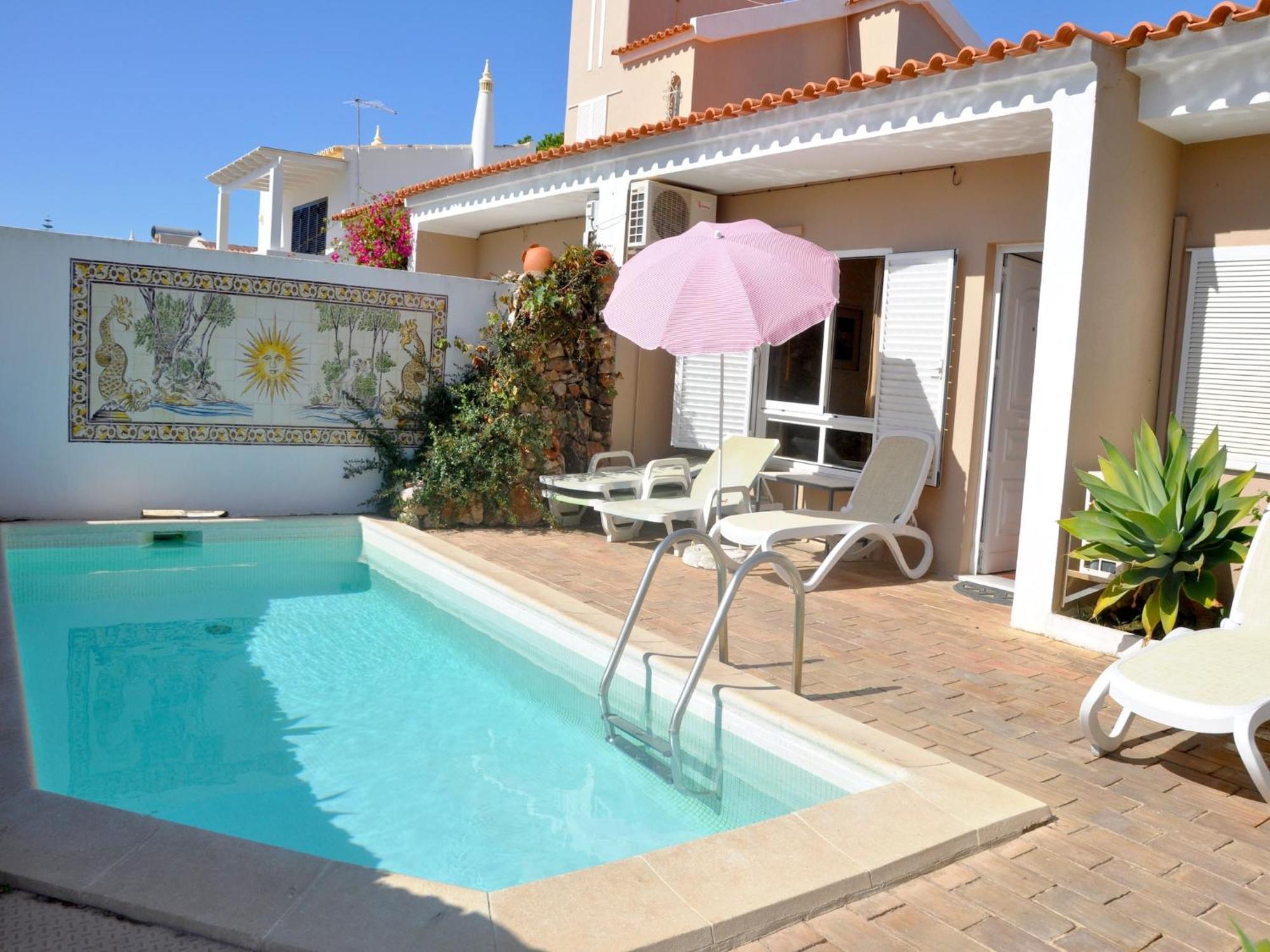 Horacio Villa Is Located Near The Center Of Vilamoura Buitenkant foto